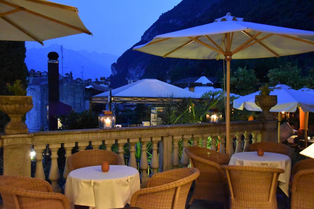 Villa Miravalle Riva del Garda Buitenkant foto