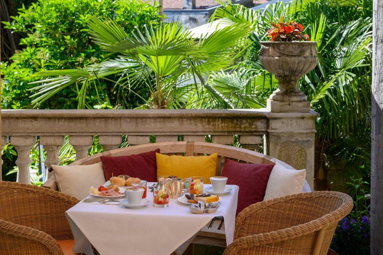 Villa Miravalle Riva del Garda Buitenkant foto